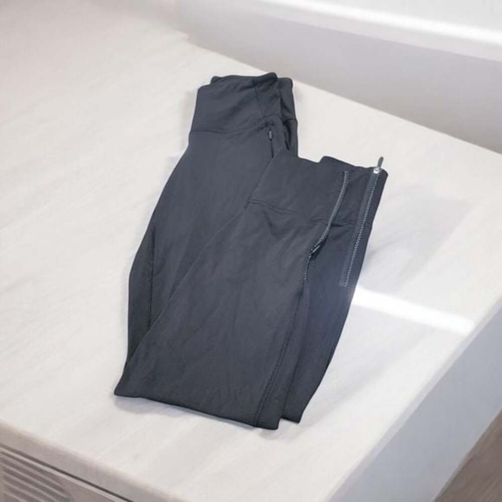 Lululemon Black Workout Leggings with zip bottoms